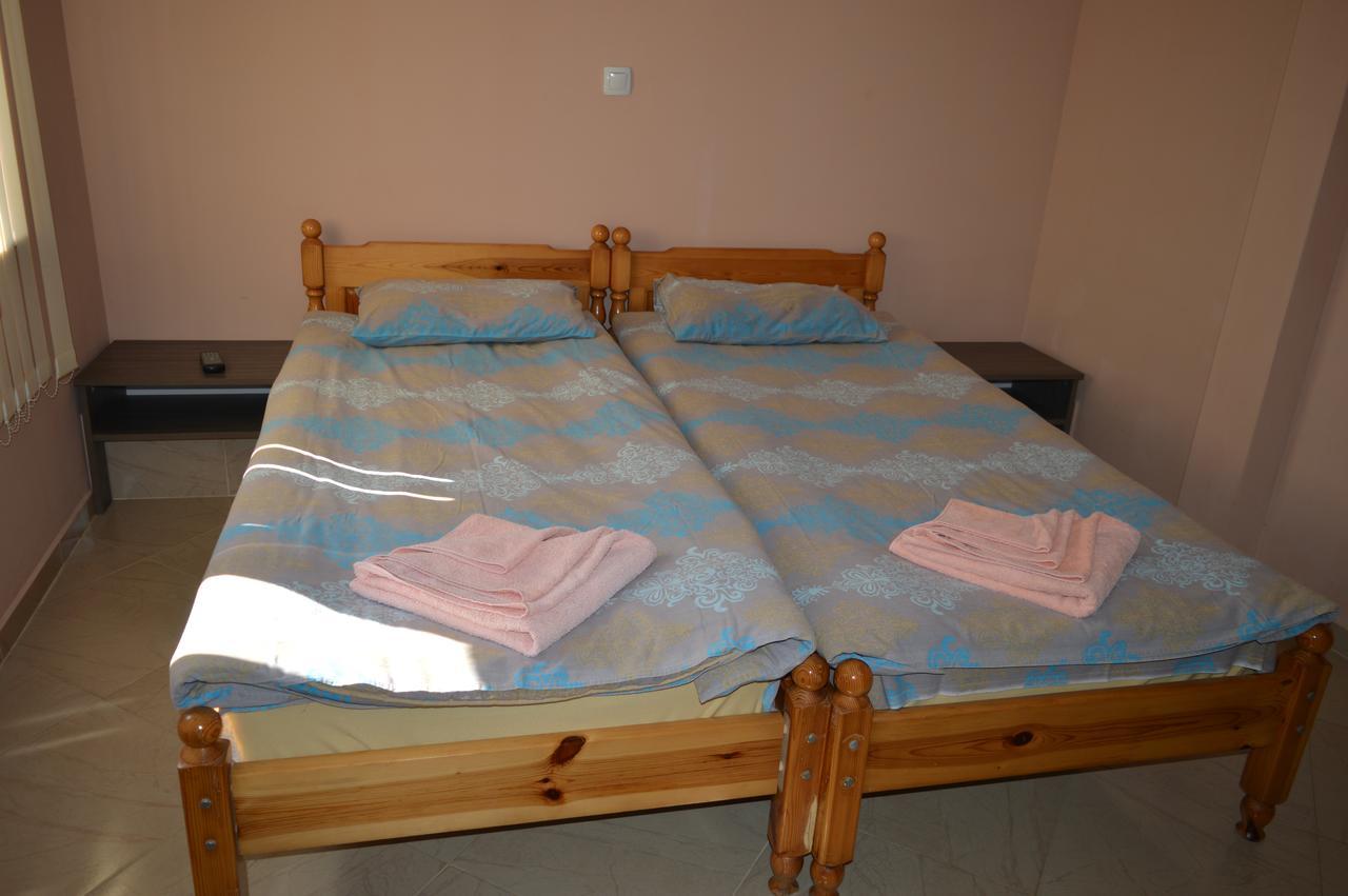 Guest House Vasilena Сапарева Баня Екстер'єр фото